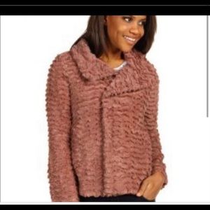 Patagonia pelage jacket sz L pink